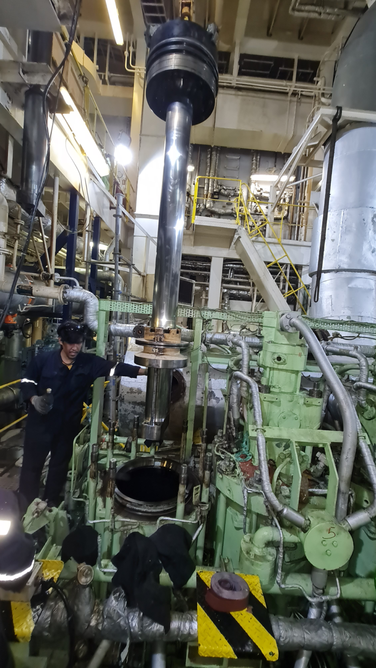 gmts-main-engines1